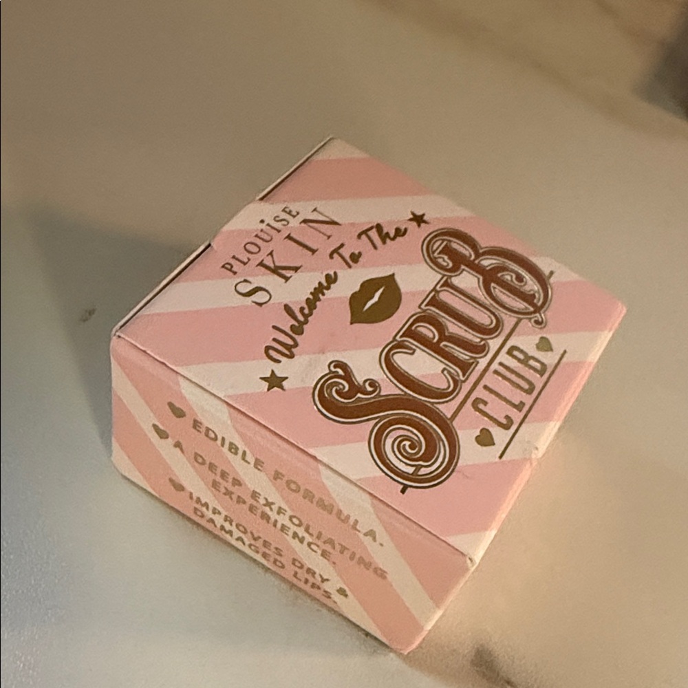 Plouise SKIN lip scrub - Oh So Cinnamon